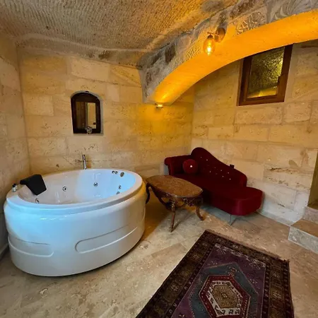 Mizan Cave Bed & Breakfast