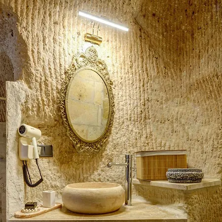Mizan Cave Bed & Breakfast